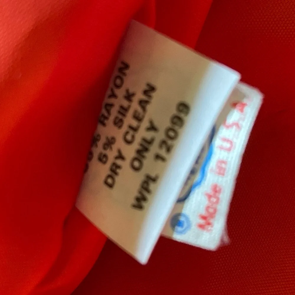 VINTAGE STATEMENT BLAZER - Picture 7 of 8